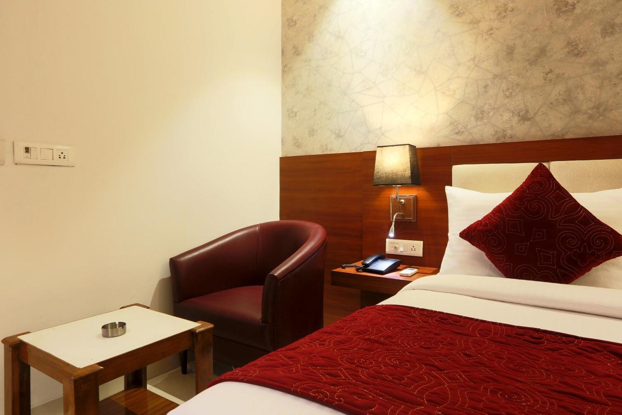 Hotel Arch Suites - Near Aerocity Nowe Delhi Zewnętrze zdjęcie