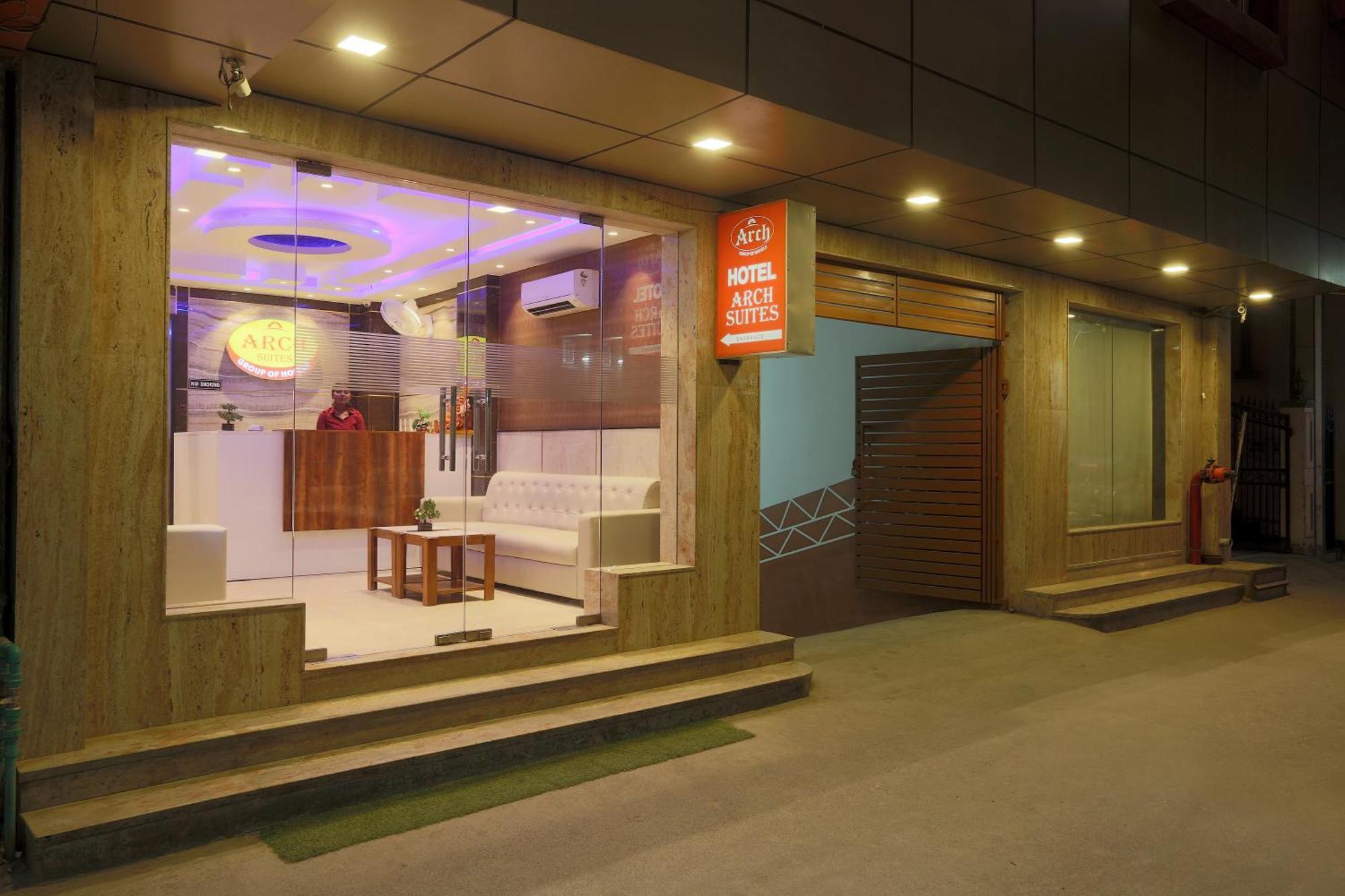 Hotel Arch Suites - Near Aerocity Nowe Delhi Zewnętrze zdjęcie